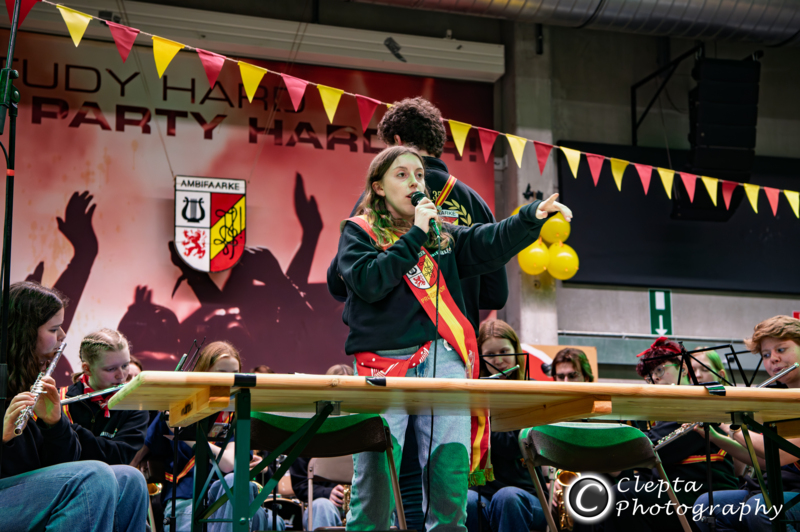Lustrum Ambifaarke - Cantus met muzikale begeleiding